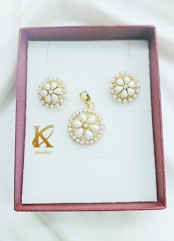 Pearlescent Opulence: 21K Gold-Plated Silver Jewellery | High-Quality Pearl Pendant Set | Jewellery For Women